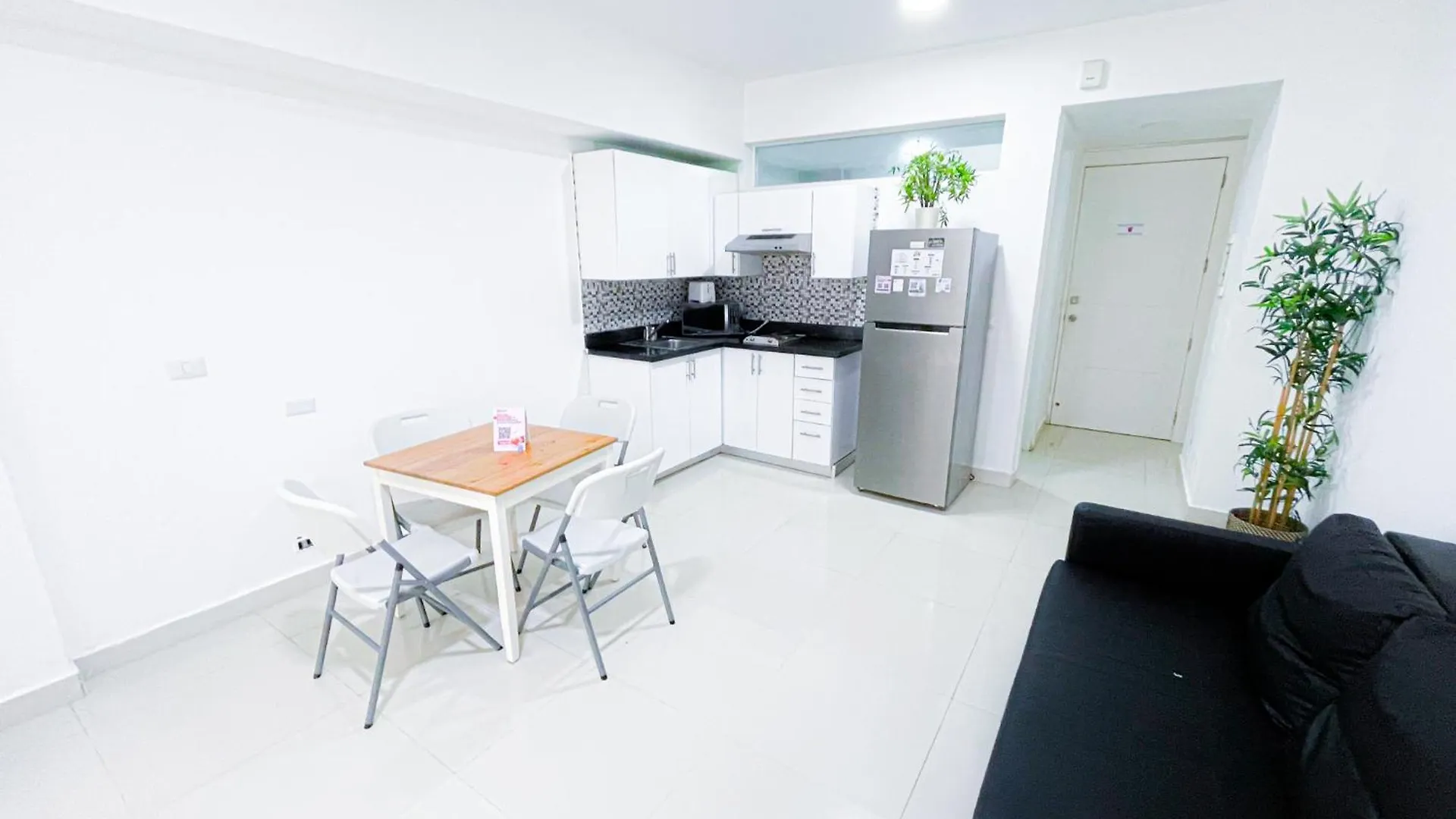 Ducassi Suites Rooms Hotel Beach Playa Bavaro Wifi Parking Rooftop Pool & Spa Punta Cana